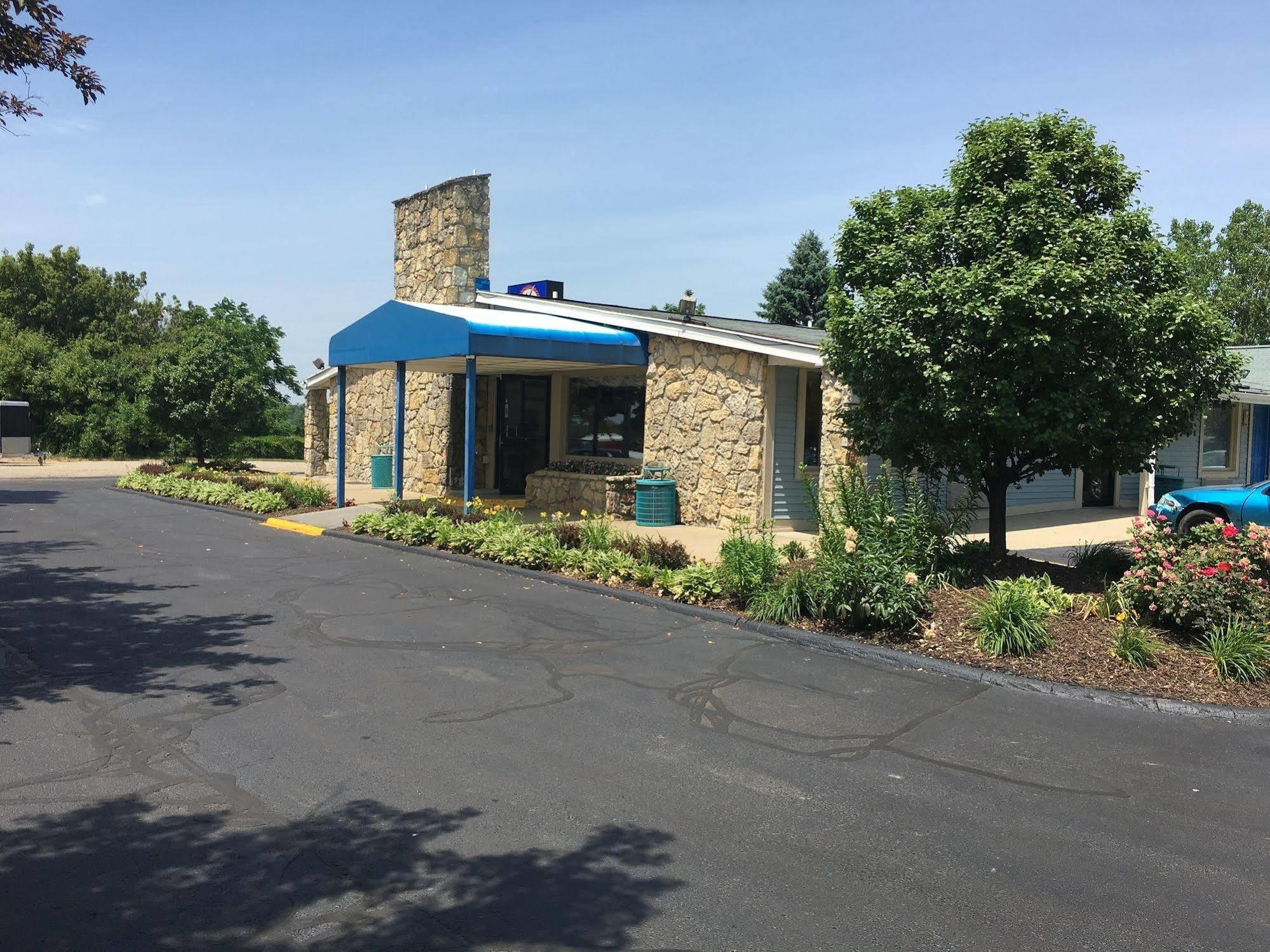 Americas Best Value Inn & Suites Jackson Zewnętrze zdjęcie
